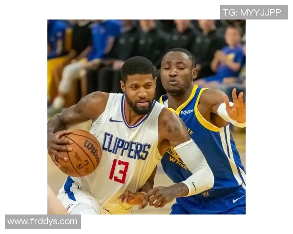 17-18赛季勇士队与快船队激战回顾：巅峰对决与精彩瞬间解析